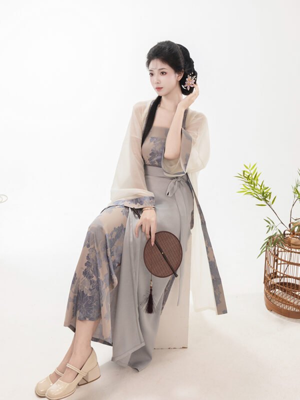 【Misty Spring Mountains】Song Dynasty-inspired Hanfu Lightweight Tencel Long Skirt with Swirling Hem for Women - Modified Chinese Style