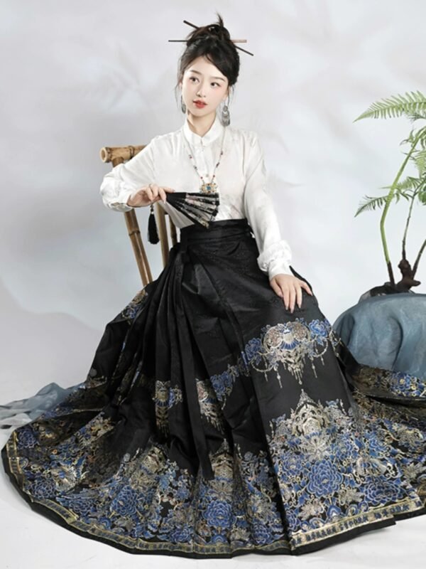 [Peony] Imitation Feather-Embroidered Horse-Face Skirt: Autumn New Chinese Style National Fashion Daily-Wear Modified Hanfu