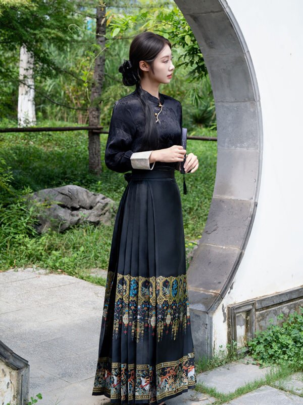 [Four Gentlemen] Black Horse-Face Skirt Set - New Arrival Women's Traditional Chinese-Style Skirt - Autumn Hanfu - Adult Casual Wear