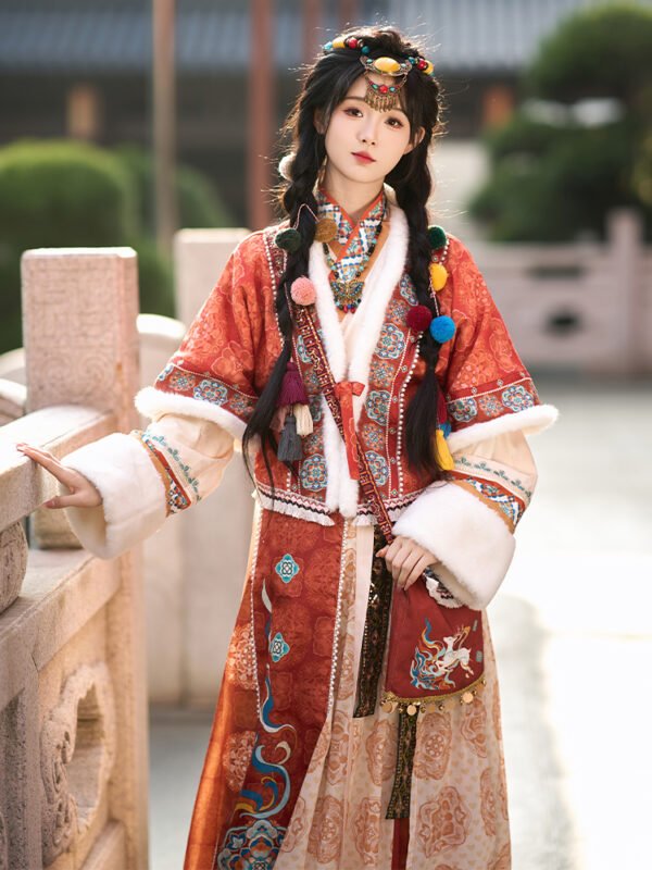 【Little Deer Goddess】Wind-Hiding Han Elements: Exotic Winter-Style Original Cross-Collar Hanfu Set New Arrival