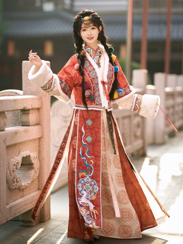 【Little Deer Goddess】Wind-Hiding Han Elements: Exotic Winter-Style Original Cross-Collar Hanfu Set New Arrival
