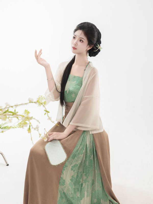 【Feng Yimo Xia】Original Song Dynasty-Style Hanfu Women's Double-Breasted Blouse with Modified Song-Style Collar and Modified Three-Pleated Skirt