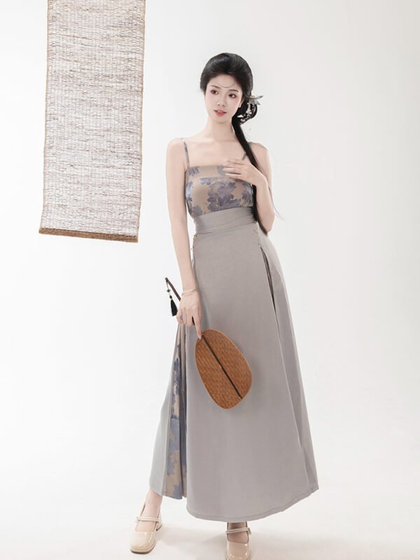 【Feng Yimo Xia】Original Song Dynasty-Style Hanfu Women's Double-Breasted Blouse with Modified Song-Style Collar and Modified Three-Pleated Skirt